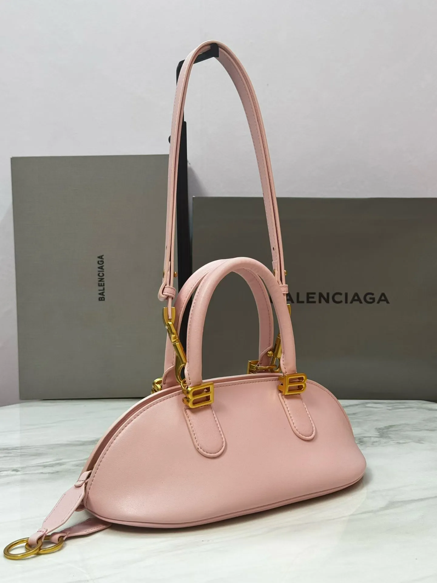 All Categories Official Website "Brand Women's Bags" Women's Bags 💙 BALENCIAGA 2026 New Balenciaga Crossbody Bag
