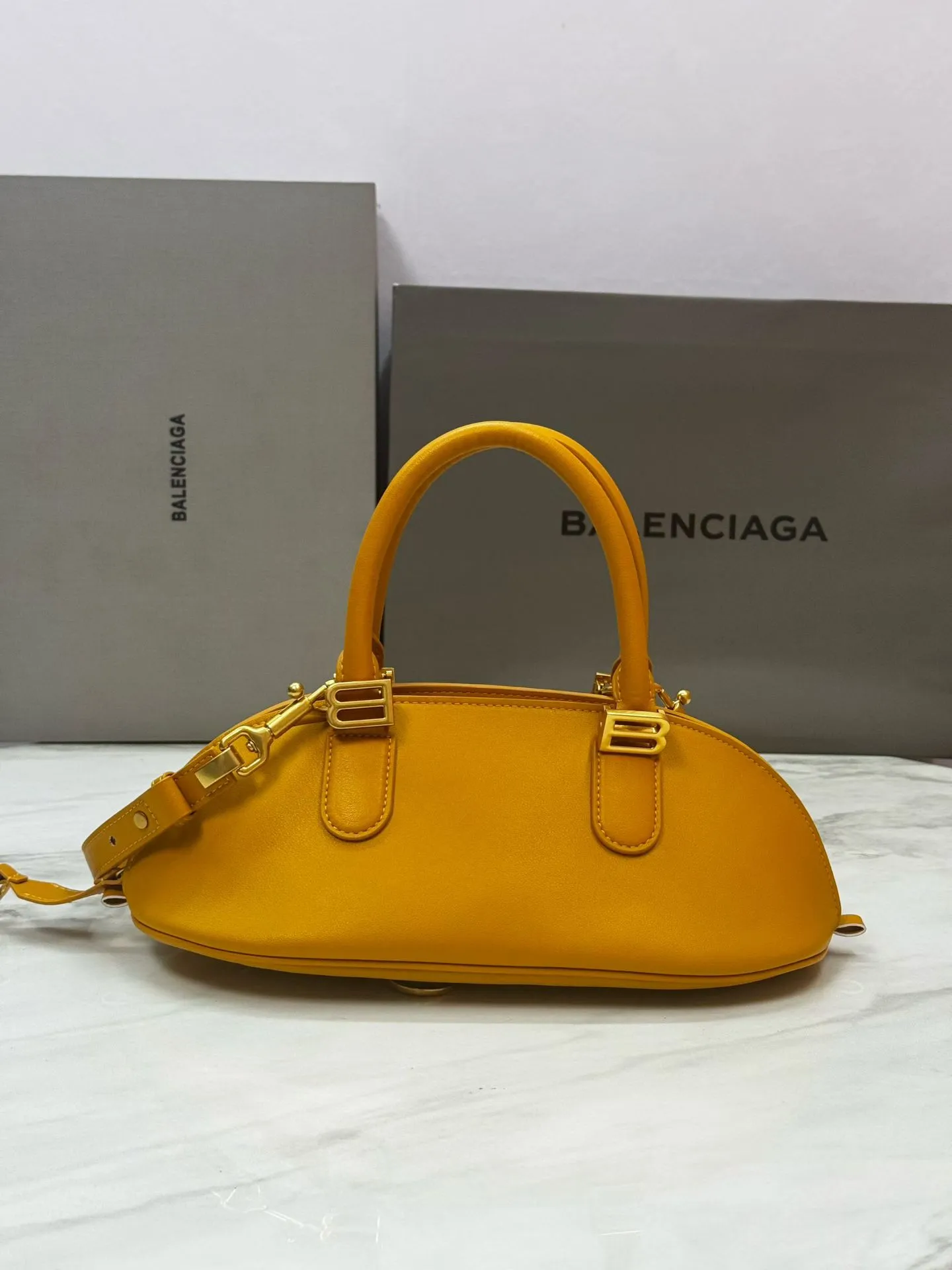 All Categories Official Website "Brand Women's Bags" Women's Bags 💙 BALENCIAGA 2026 New Balenciaga Crossbody Bag