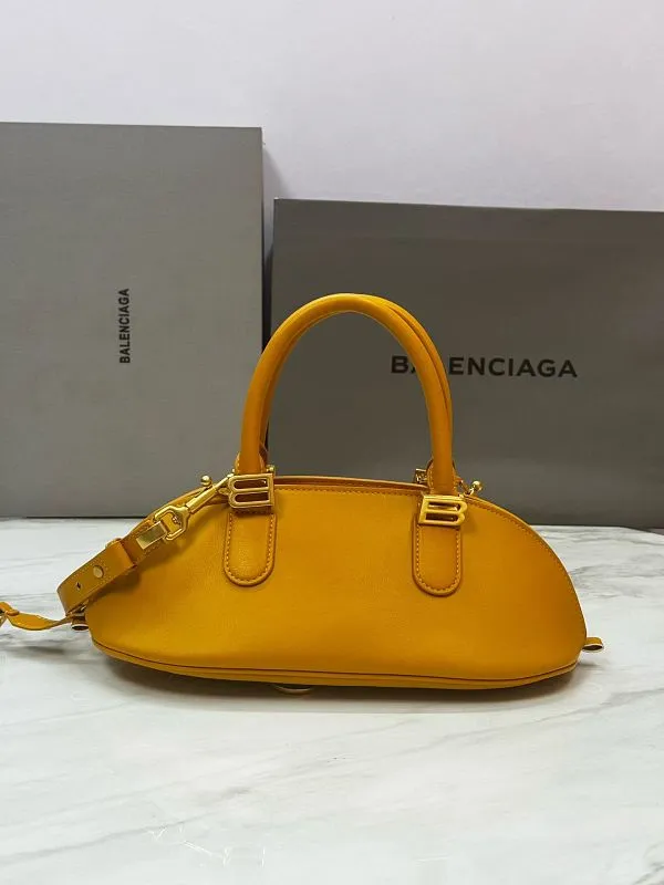 All Categories Official Website "Brand Women's Bags" Women's Bags 💙 BALENCIAGA 2026 New Balenciaga Crossbody Bag
