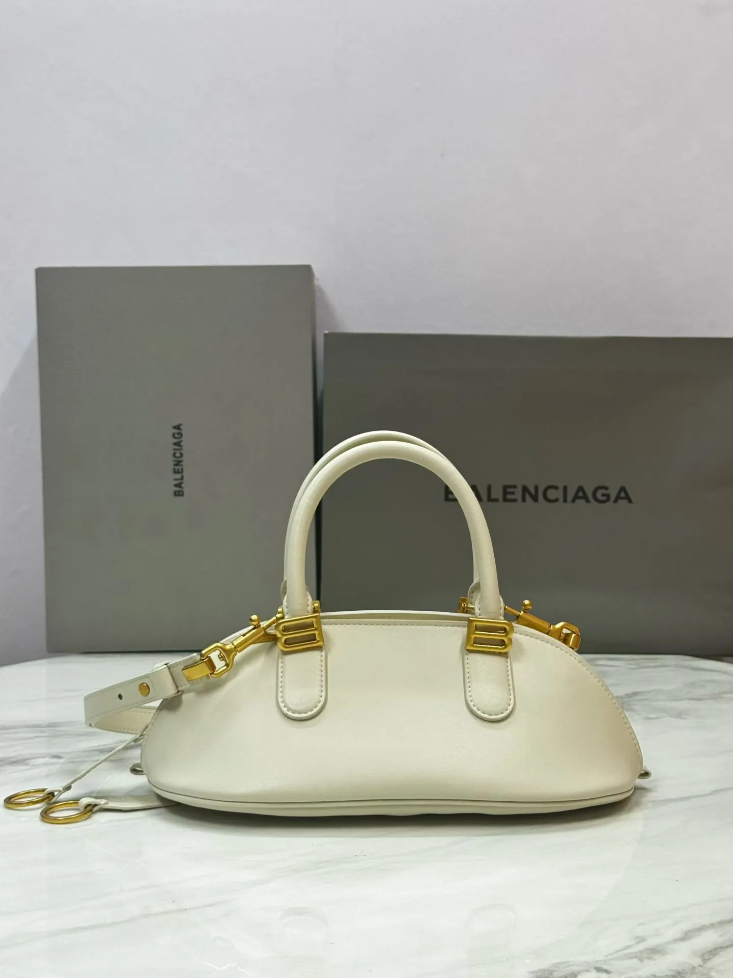 All Categories Official Website "Brand Women's Bags" Women's Bags 💙 BALENCIAGA 2026 New Balenciaga Crossbody Bag