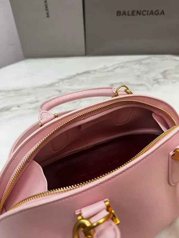 All Categories Official Website "Brand Women's Bags" Women's Bags 💙 BALENCIAGA 2026 New Balenciaga Crossbody Bag