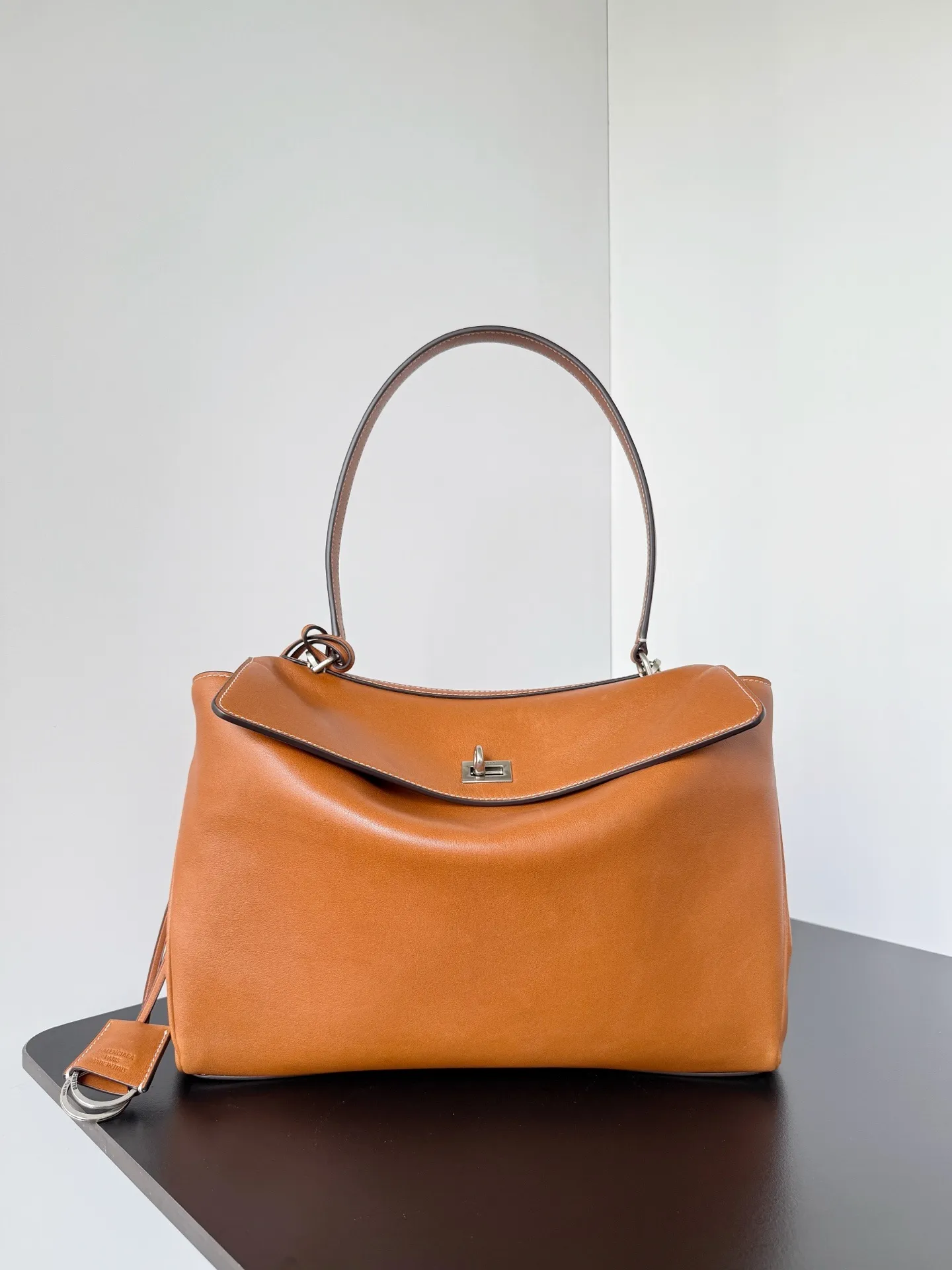 All Categories Balenciaga Women's Bags (Balenciaga) Balenciaga 2229