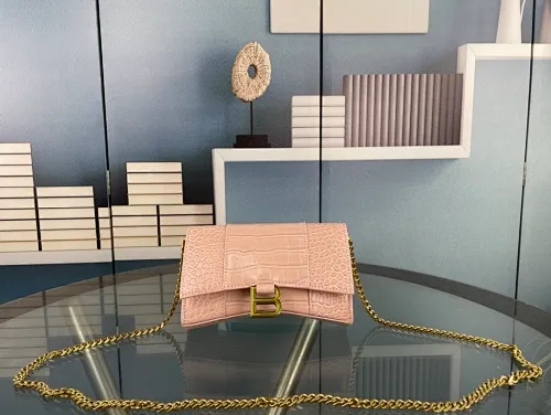 All categories Official website "Brand Women's Bags" Women's Bags 💙 BALENCIAGA 2023 latest Balenciaga crossbody bag