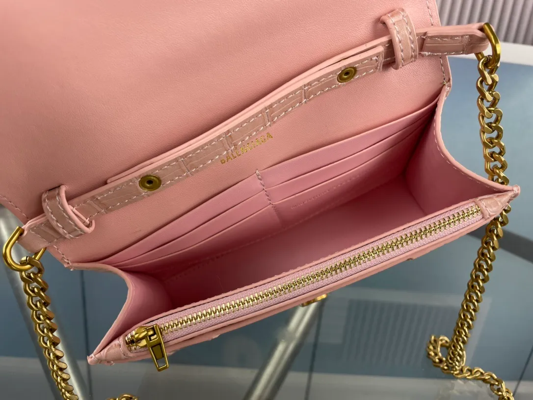 All categories Official website "Brand Women's Bags" Women's Bags 💙 BALENCIAGA 2023 latest Balenciaga crossbody bag