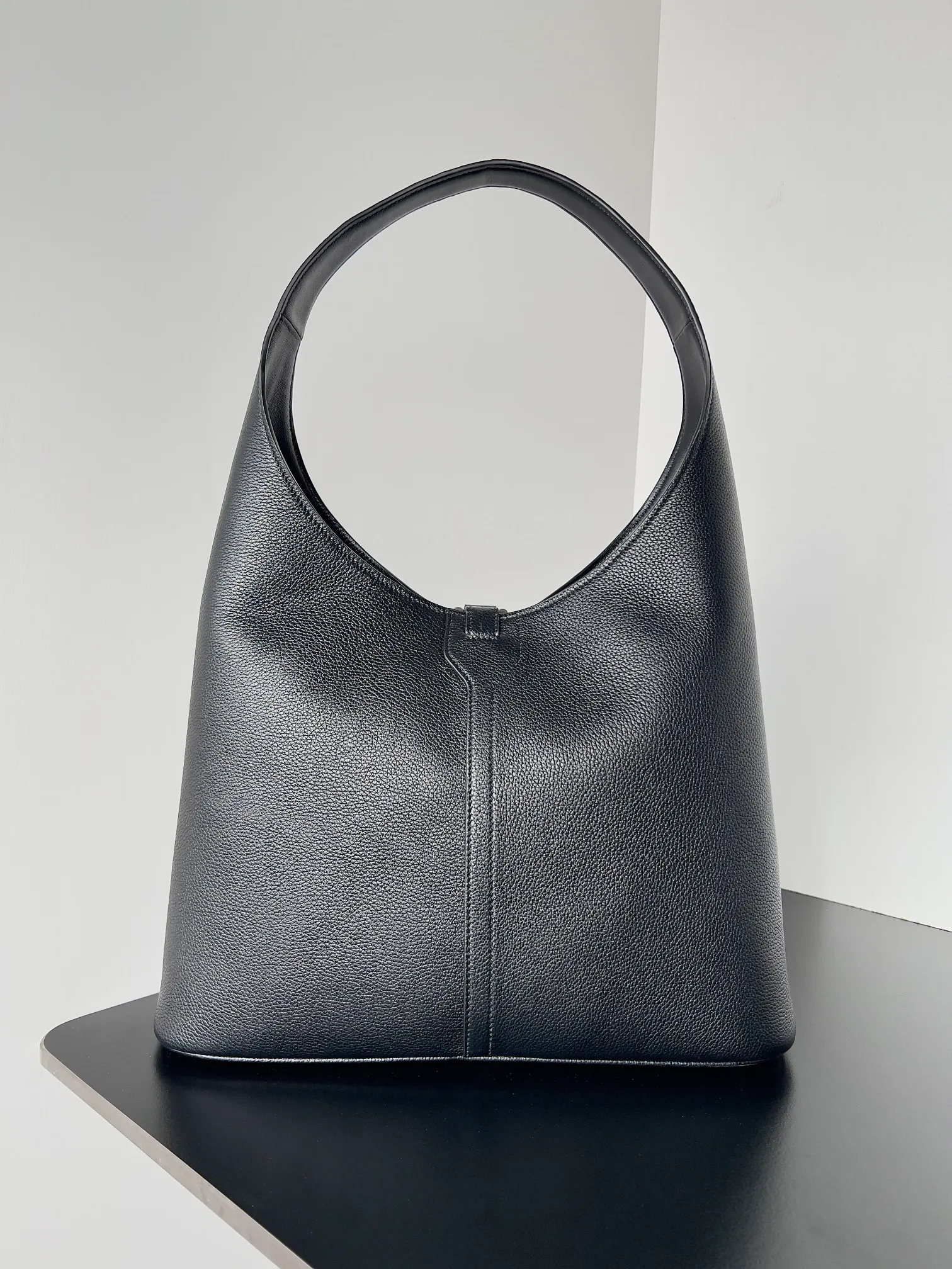 All Categories Balenciaga Women's Bags (Balenciaga) Balenciaga 2399