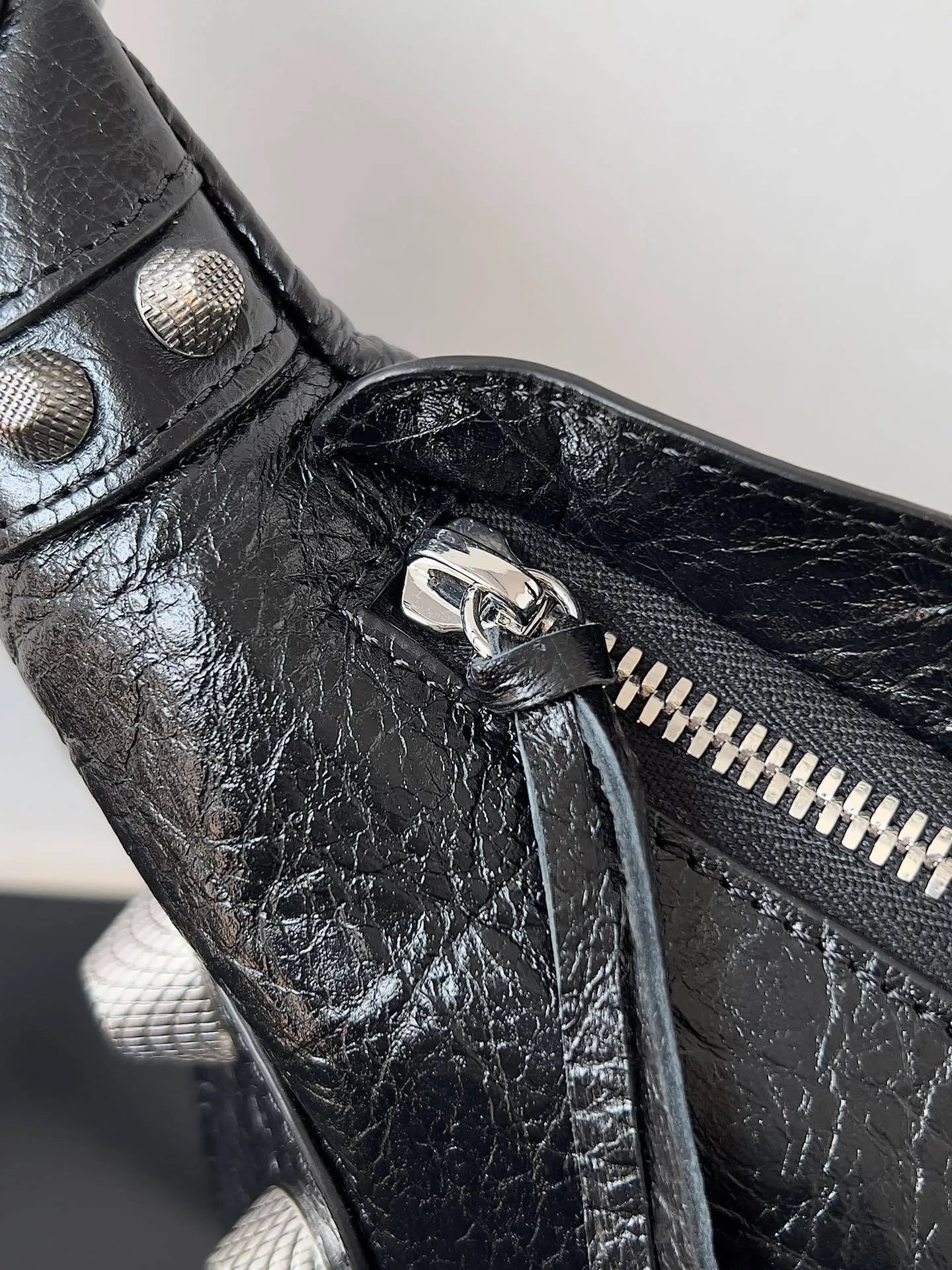 All Categories Balenciaga Women's Bags (Balenciaga) Balenciaga 389