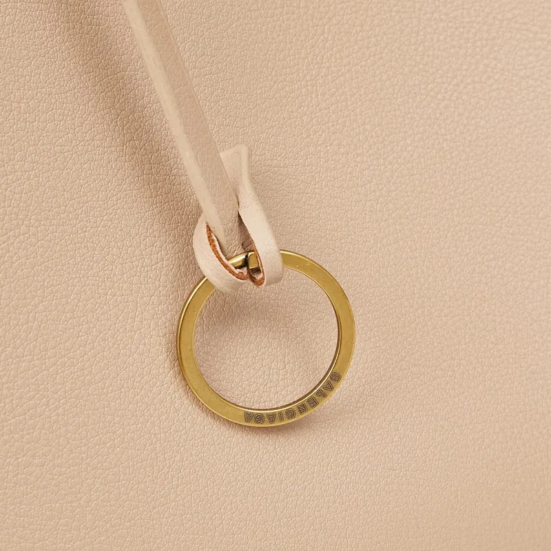 All Categories Official Website "Brand Women's Bags" Women's Bags 💙 BALENCIAGA 2025 Official Website New Balenciaga Crossbody Bag