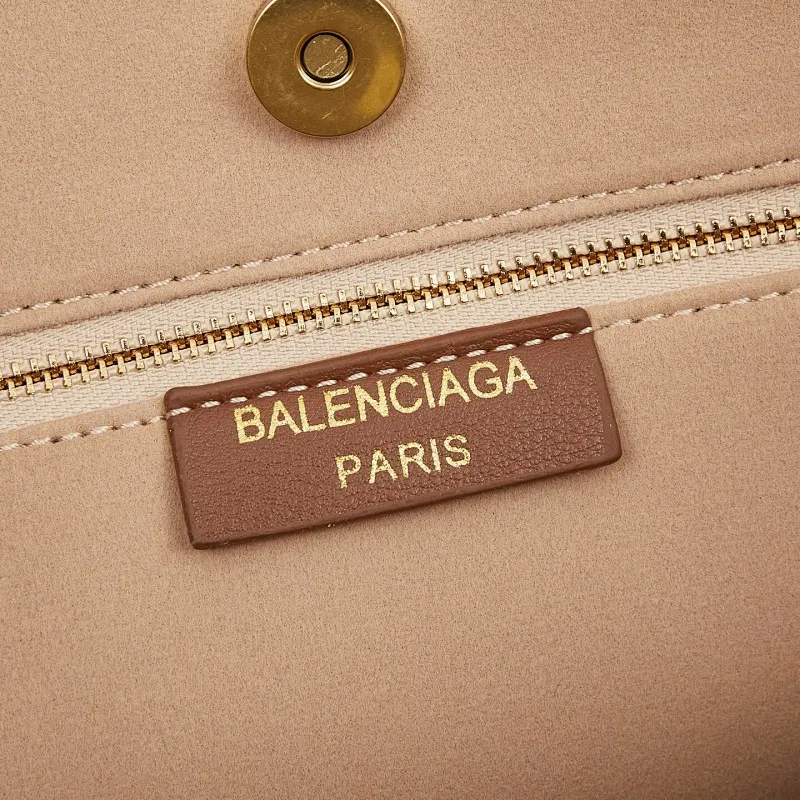 All Categories Official Website "Brand Women's Bags" Women's Bags 💙 BALENCIAGA 2025 Official Website New Balenciaga Crossbody Bag