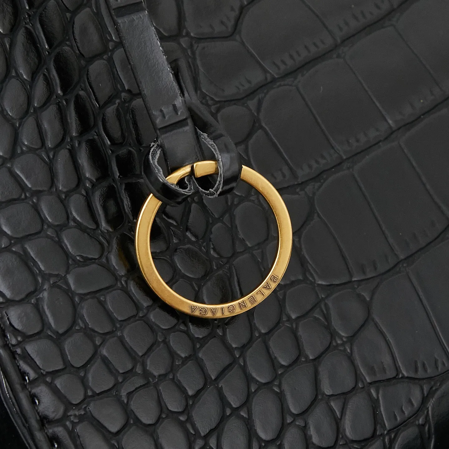 All Categories Official Website "Brand Women's Bags" Women's Bags 💙 BALENCIAGA 2025 Official Website New Balenciaga Crossbody Bag