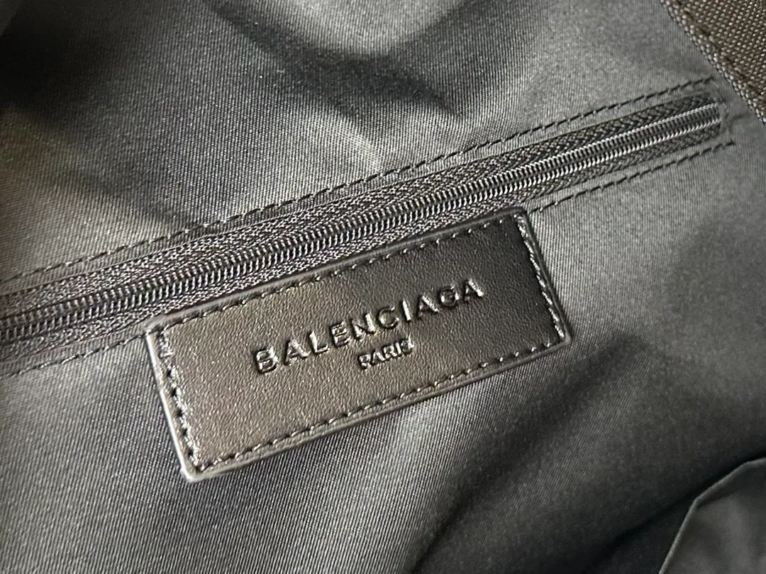 All categories Balenciaga Women's Bags (Balenciaga) Balenciaga 180405