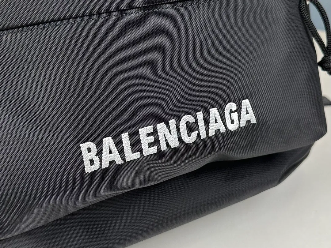 All categories Balenciaga Women's Bags (Balenciaga) Balenciaga 180405