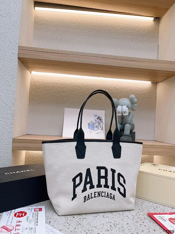 All Categories Balenciaga Women's Bags (Balenciaga) Balenciaga 3027