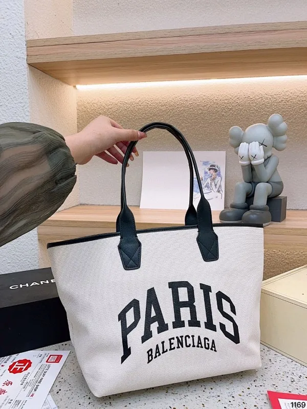 All Categories Balenciaga Women's Bags (Balenciaga) Balenciaga 3027