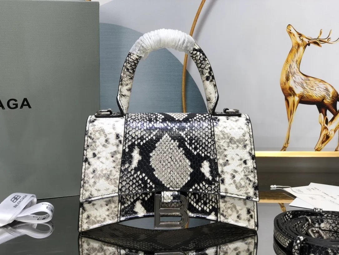 All Categories Balenciaga Women's Bags (Balenciaga) Balenciaga LG0023