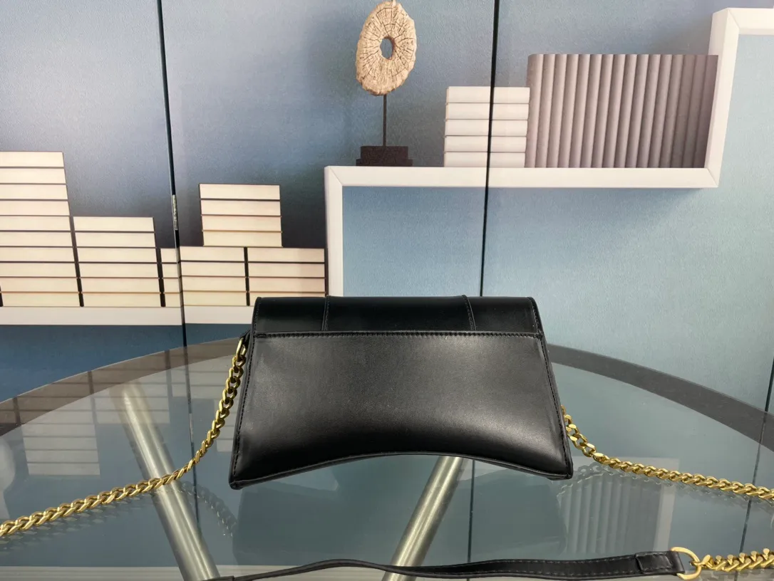 All categories Official website "Brand Women's Bags" Women's Bags 💙 BALENCIAGA 2023 latest Balenciaga crossbody bag