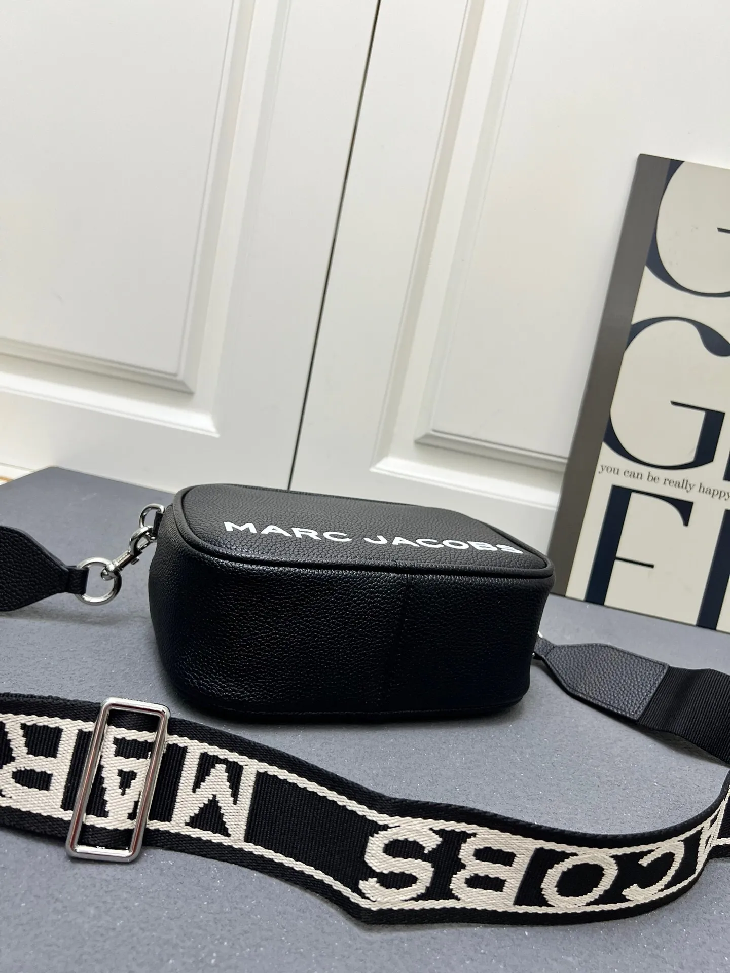 All Categories Official Website "Brand Women's Bags" Women's Bags 💙 BALENCIAGA 2025 New Balenciaga Crossbody Bag