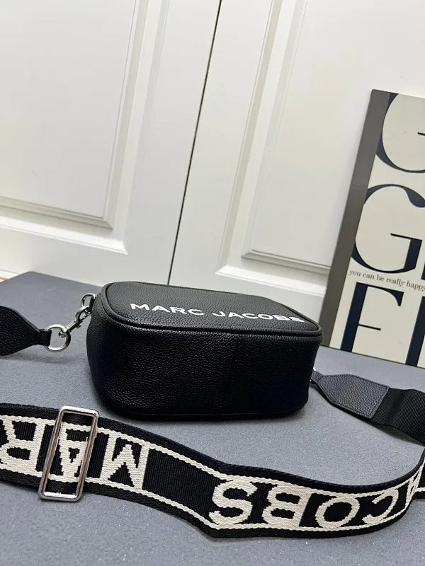 All Categories Official Website "Brand Women's Bags" Women's Bags 💙 BALENCIAGA 2025 New Balenciaga Crossbody Bag