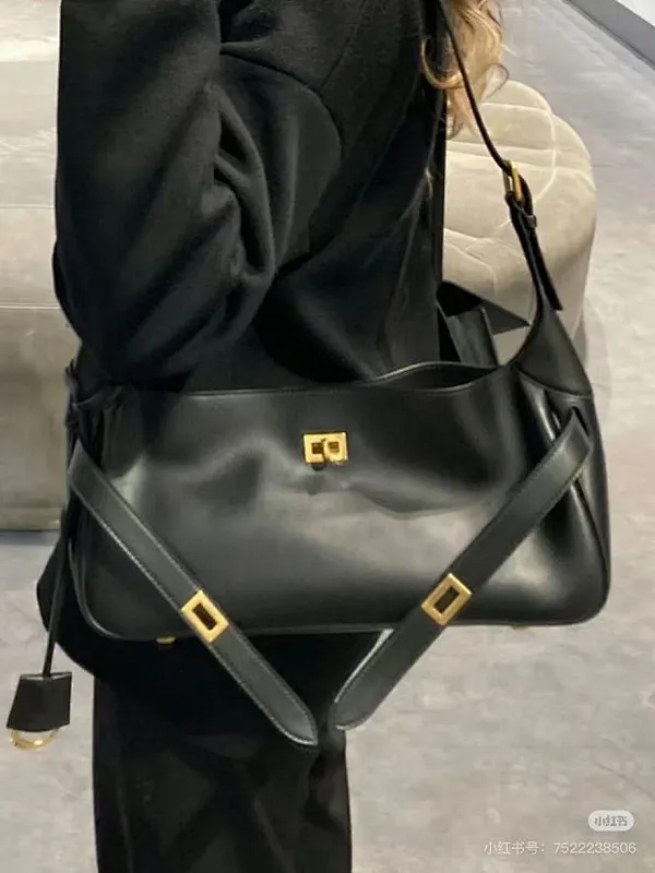 All Categories Balenciaga Women's Bags (Balenciaga) Balenciaga 6075