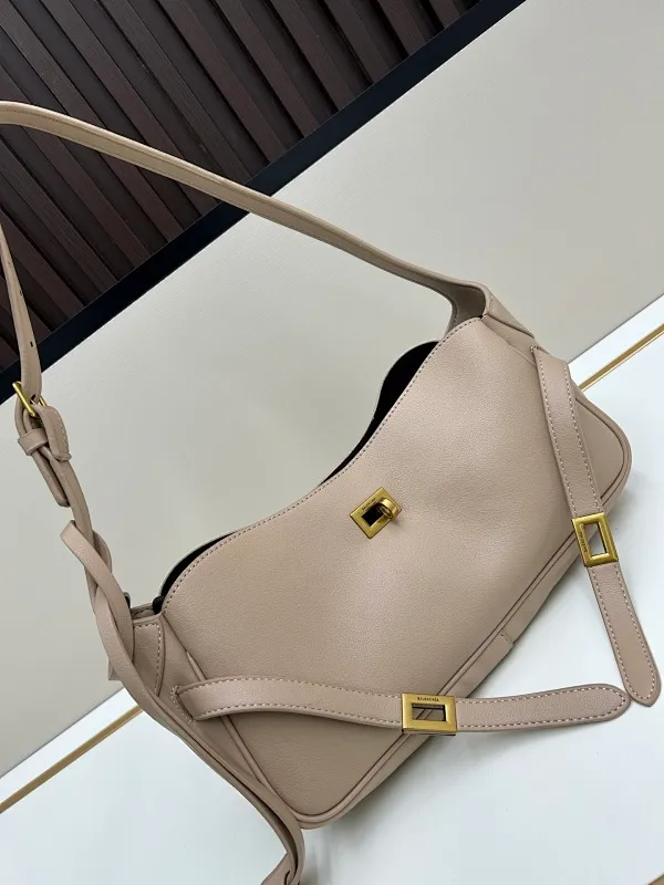 All Categories Balenciaga Women's Bags (Balenciaga) Balenciaga 6075