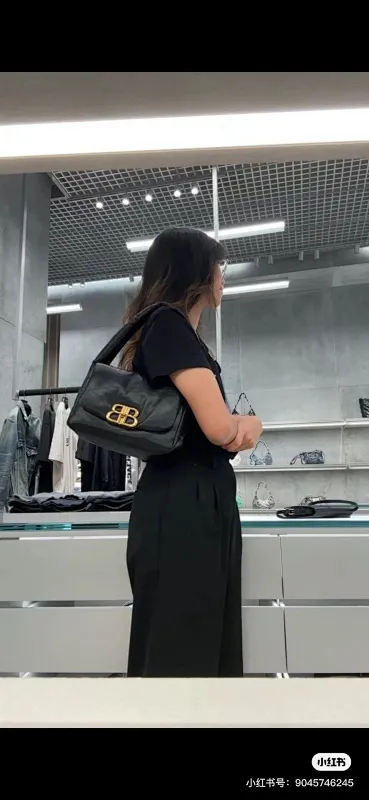 All Categories Balenciaga Women's Bags (Balenciaga) Balenciaga