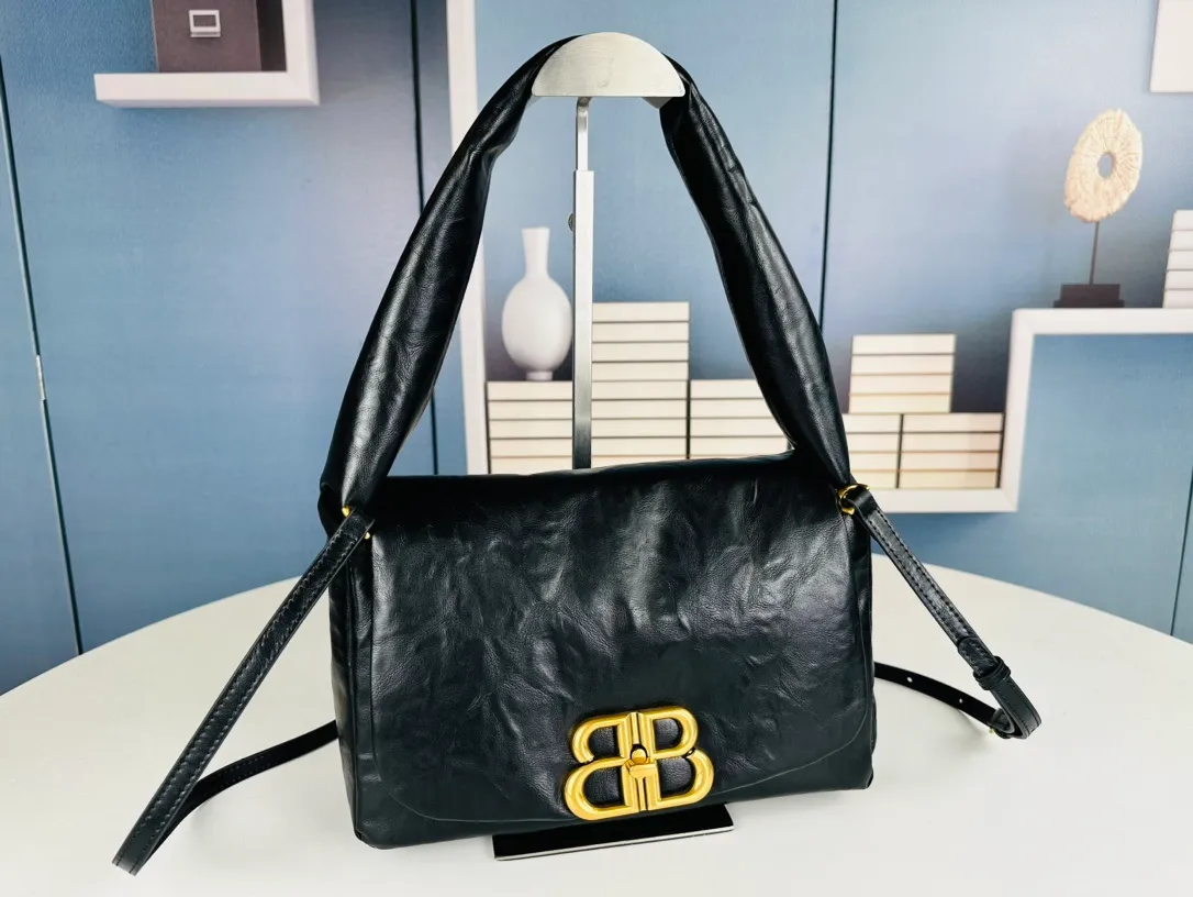 All Categories Balenciaga Women's Bags (Balenciaga) Balenciaga