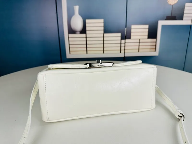 All Categories Balenciaga Women's Bags (Balenciaga) Balenciaga