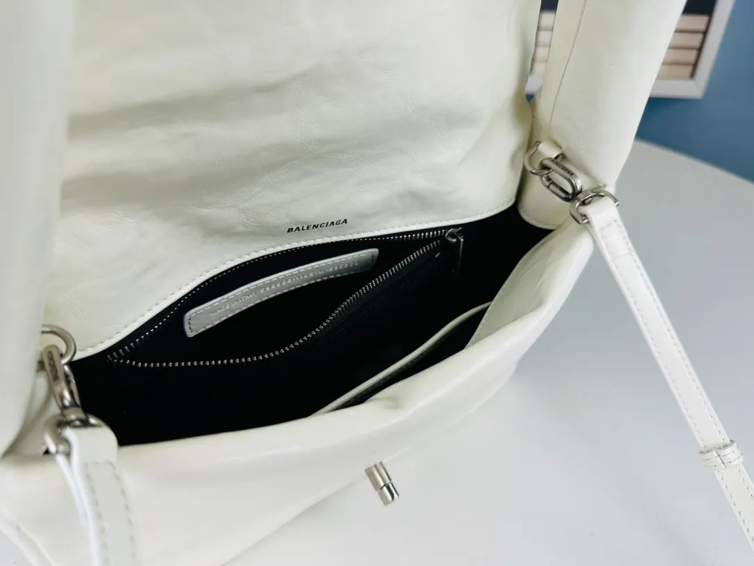 All Categories Balenciaga Women's Bags (Balenciaga) Balenciaga