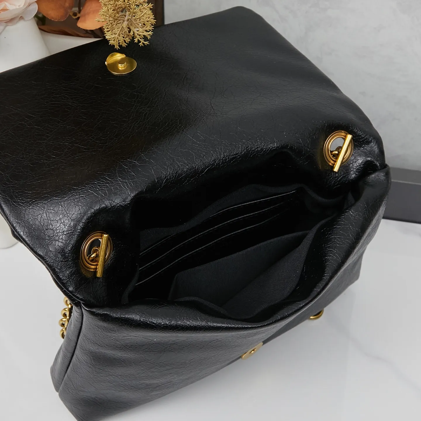All categories Balenciaga Women's Bags (Balenciaga) Balenciaga 6903