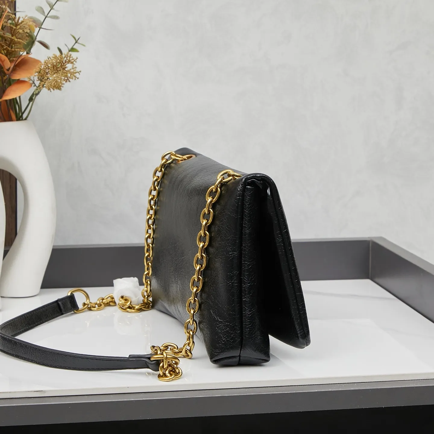 All categories Balenciaga Women's Bags (Balenciaga) Balenciaga 6903