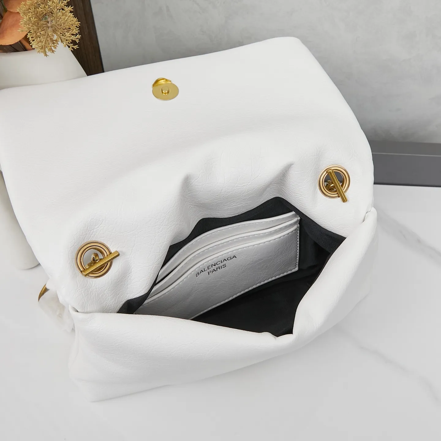 All categories Balenciaga Women's Bags (Balenciaga) Balenciaga 6903