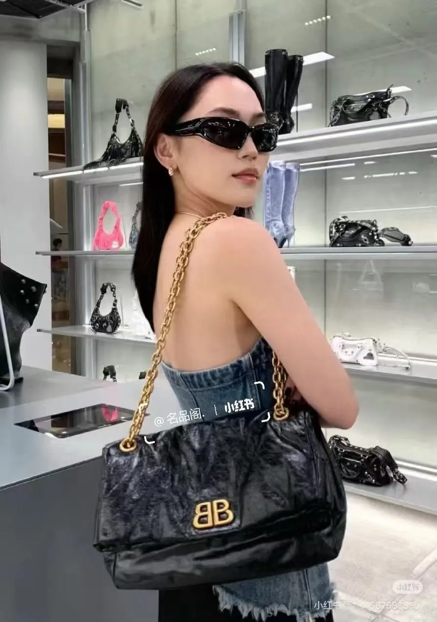 All categories Balenciaga Women's Bags (Balenciaga) Balenciaga 6903