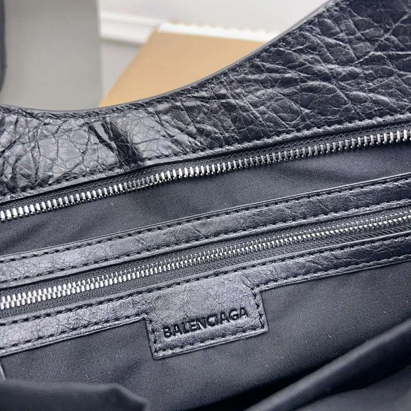 All categories Balenciaga Women's Bags (Balenciaga) Balenciaga 3825