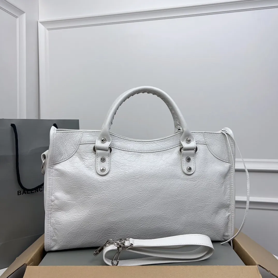 All categories Balenciaga Women's Bags (Balenciaga) Balenciaga 3825