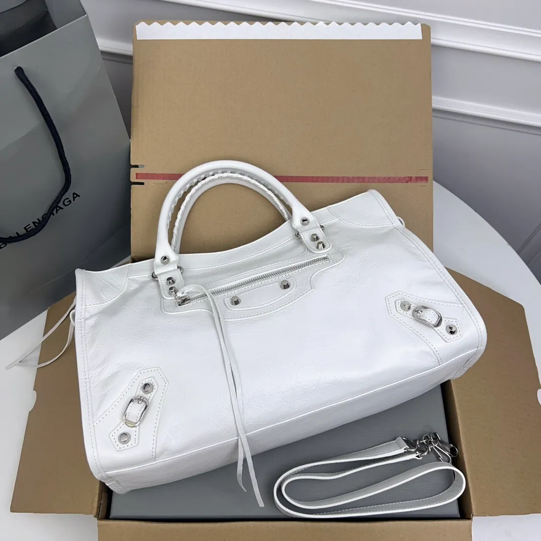 All categories Balenciaga Women's Bags (Balenciaga) Balenciaga 3825