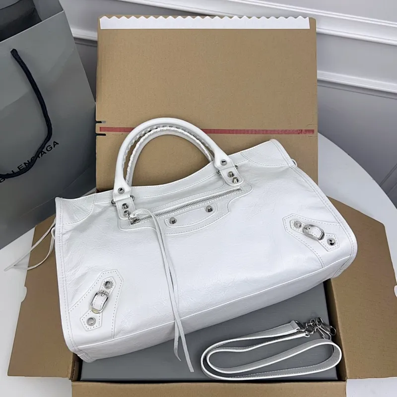 All categories Balenciaga Women's Bags (Balenciaga) Balenciaga 3825
