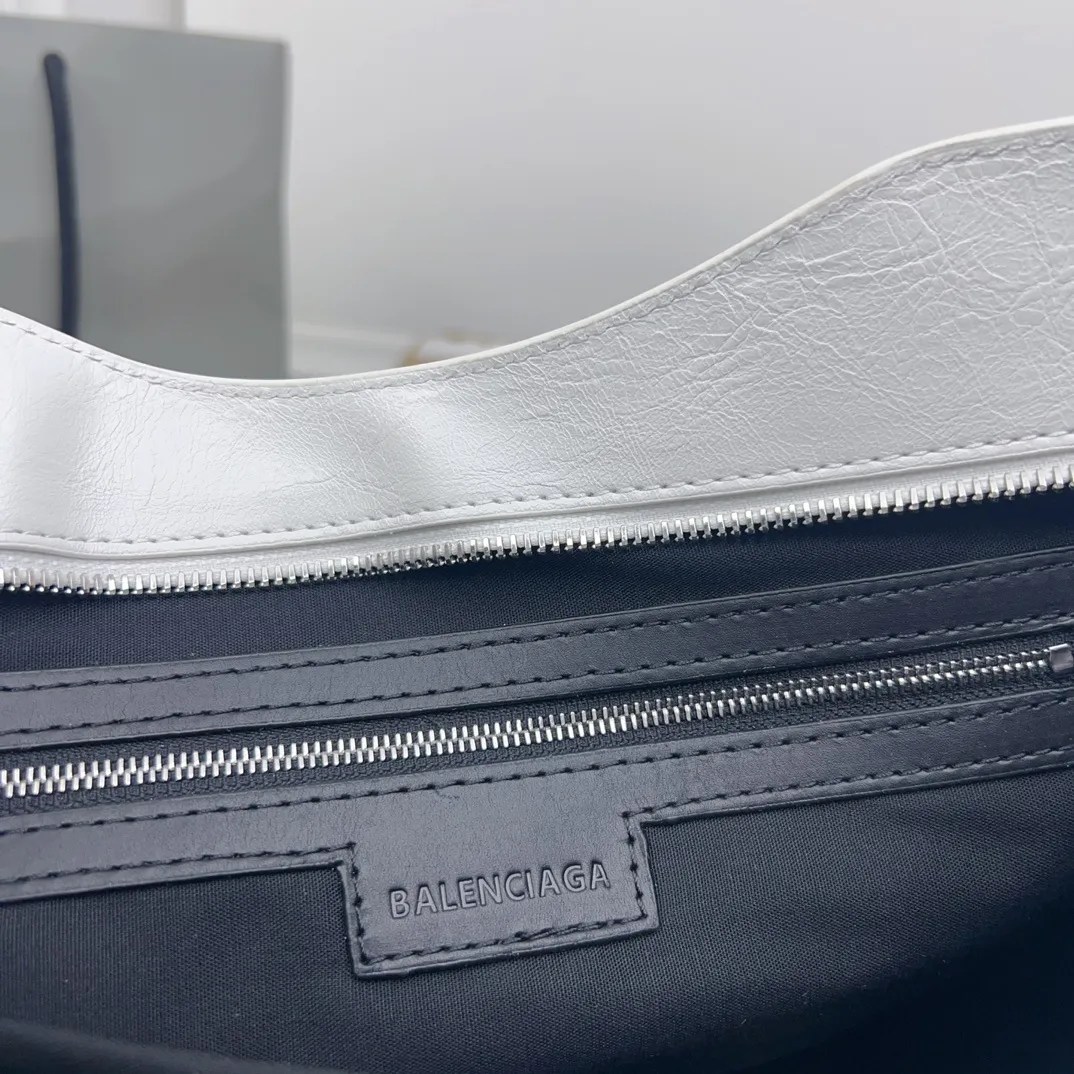 All categories Balenciaga Women's Bags (Balenciaga) Balenciaga 3825