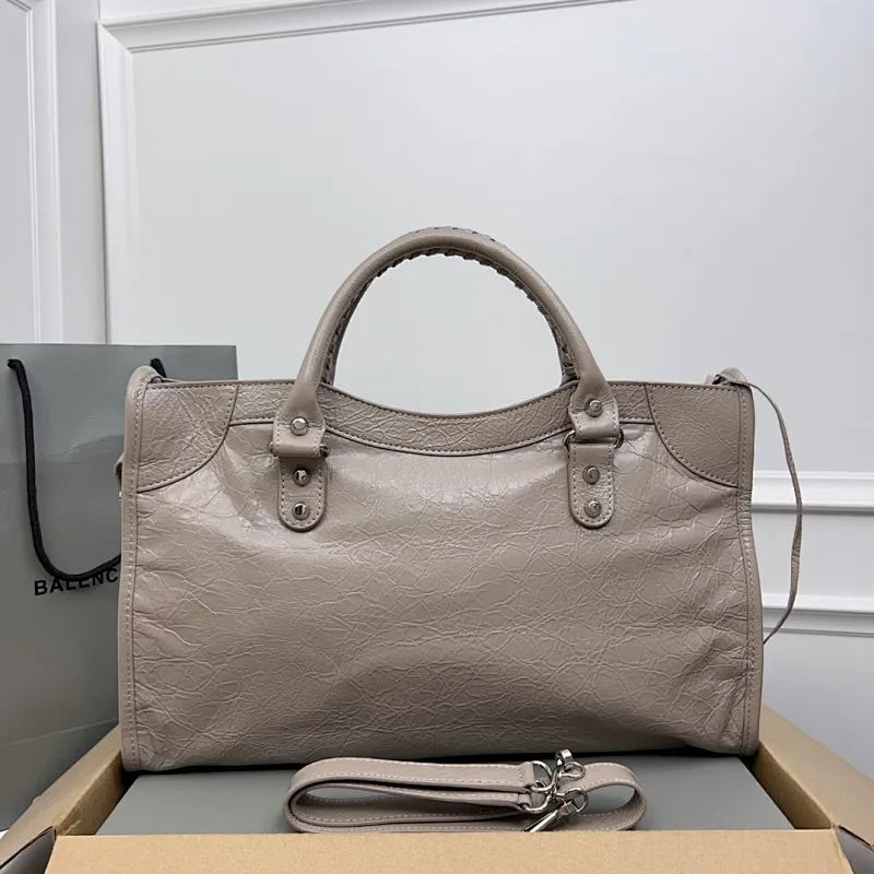All categories Balenciaga Women's Bags (Balenciaga) Balenciaga 3825