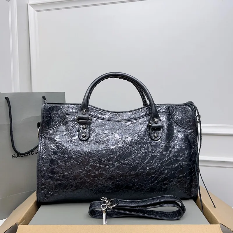 All categories Balenciaga Women's Bags (Balenciaga) Balenciaga 3825