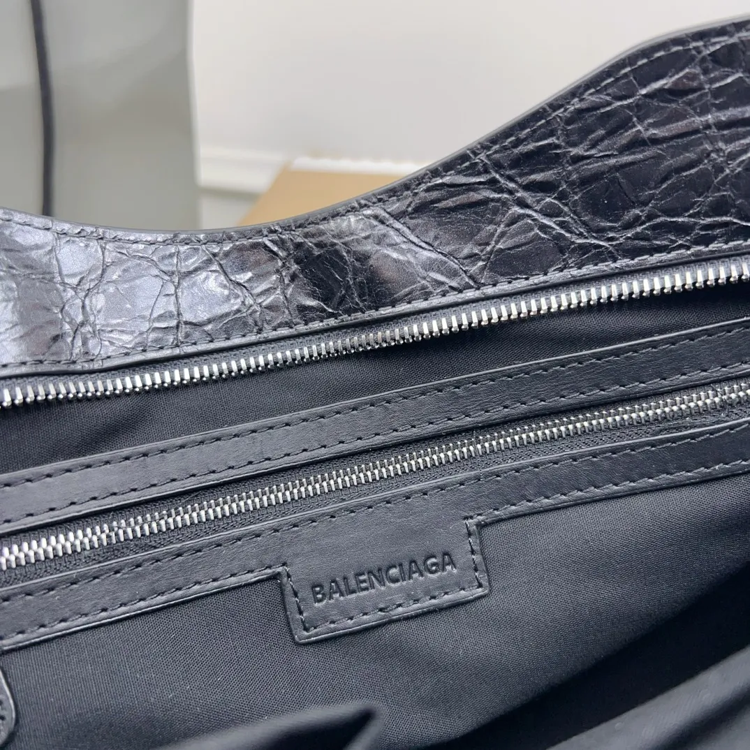 All categories Balenciaga Women's Bags (Balenciaga) Balenciaga 3825
