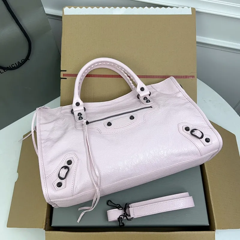 All categories Balenciaga Women's Bags (Balenciaga) Balenciaga 3825