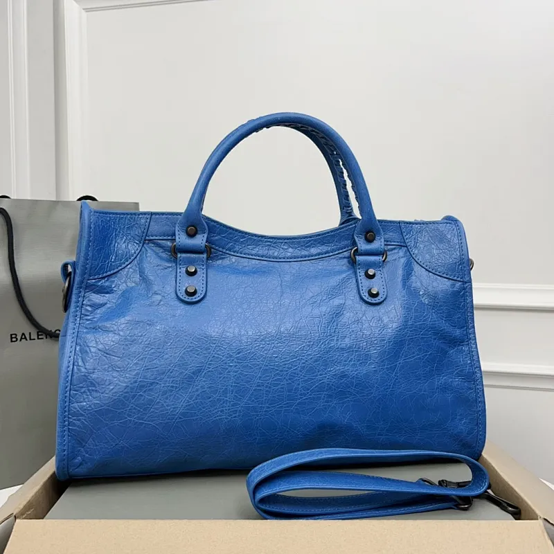 All categories Balenciaga Women's Bags (Balenciaga) Balenciaga 3825