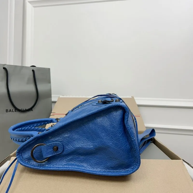 All categories Balenciaga Women's Bags (Balenciaga) Balenciaga 3825