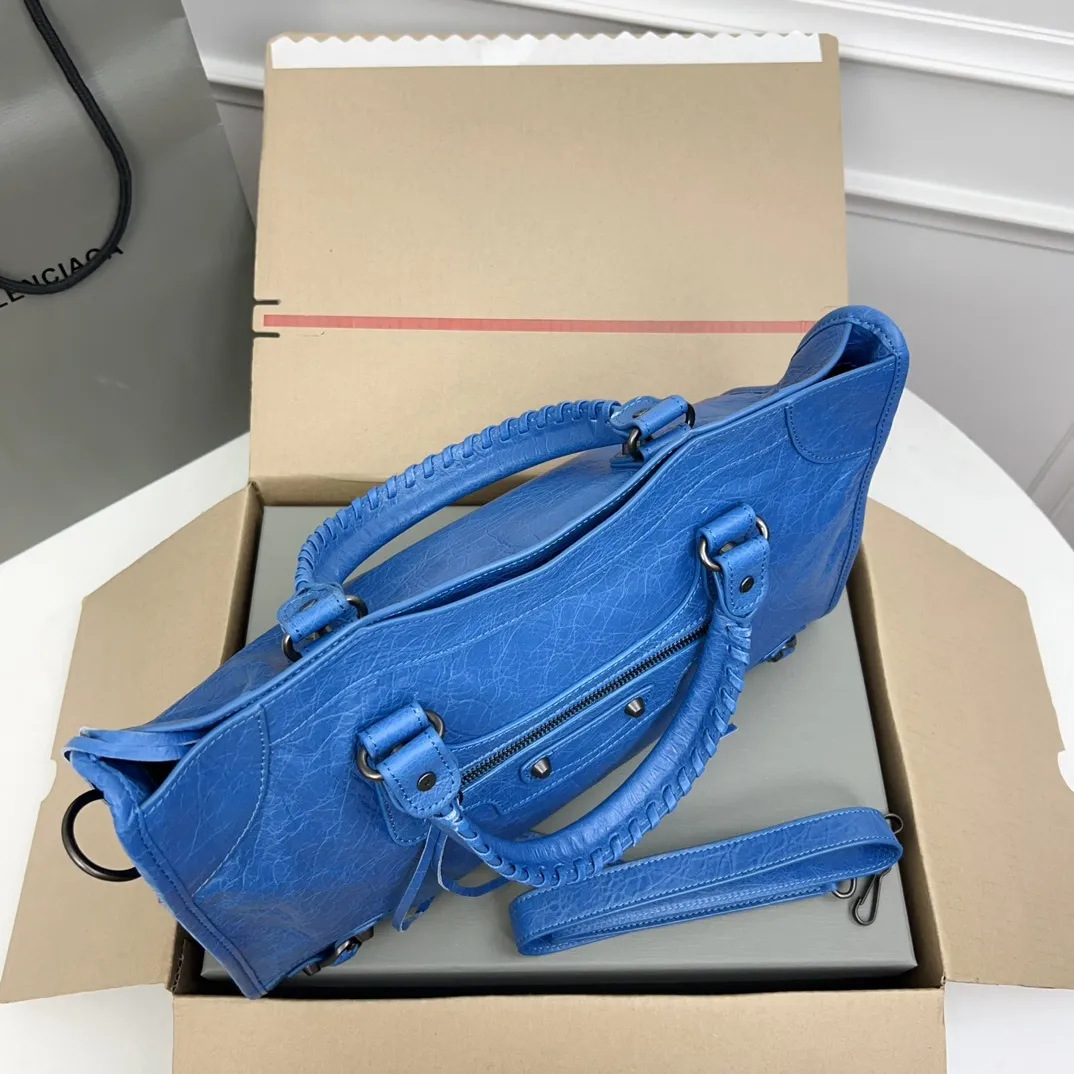 All categories Balenciaga Women's Bags (Balenciaga) Balenciaga 3825