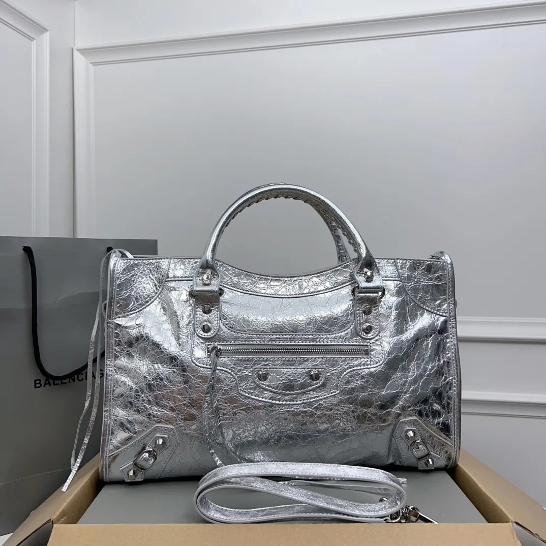 All categories Balenciaga Women's Bags (Balenciaga) Balenciaga 3825