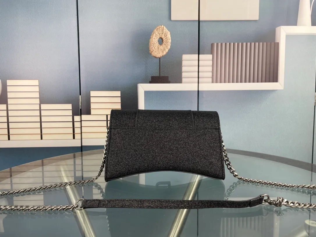 All categories Official website "Brand Women's Bags" Women's Bags 💙 BALENCIAGA 2023 latest Balenciaga crossbody bag