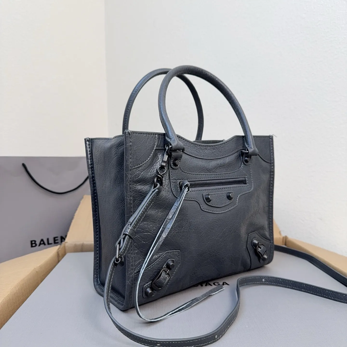 All Categories Balenciaga Women's Bags (Balenciaga) Balenciaga Original Order 2189
