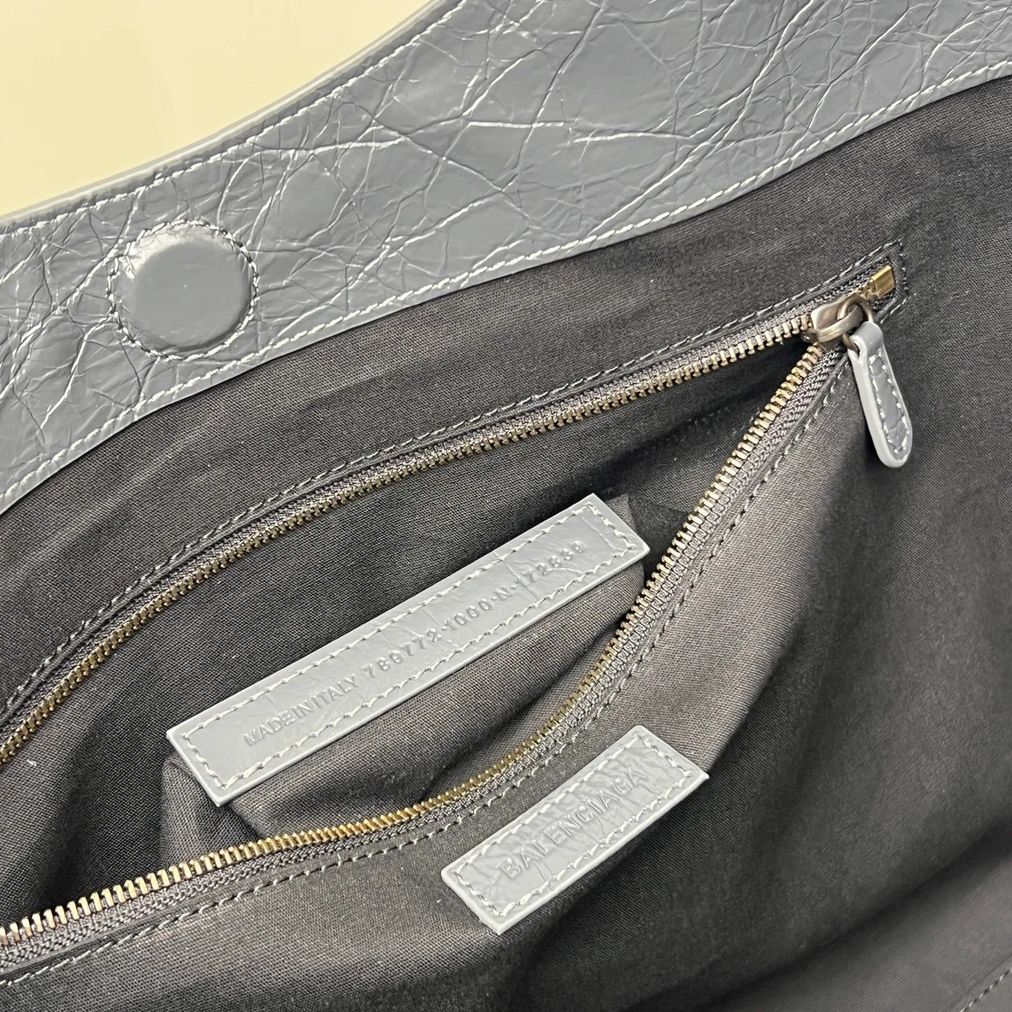 All Categories Balenciaga Women's Bags (Balenciaga) Balenciaga Original Order 188077