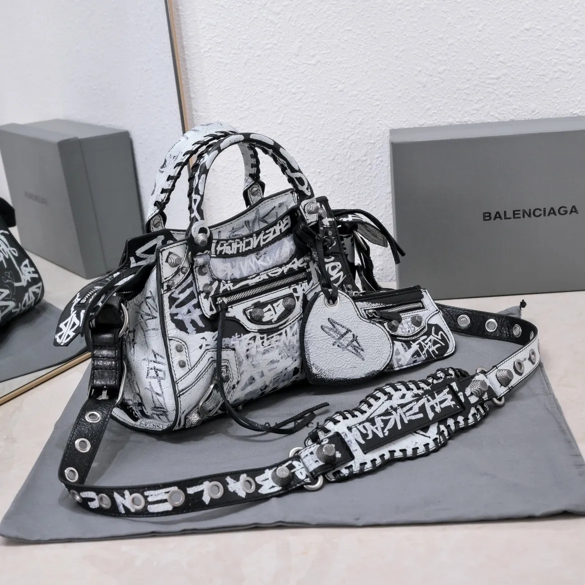 All Categories Balenciaga Women's Bags (Balenciaga) Balenciaga 2613