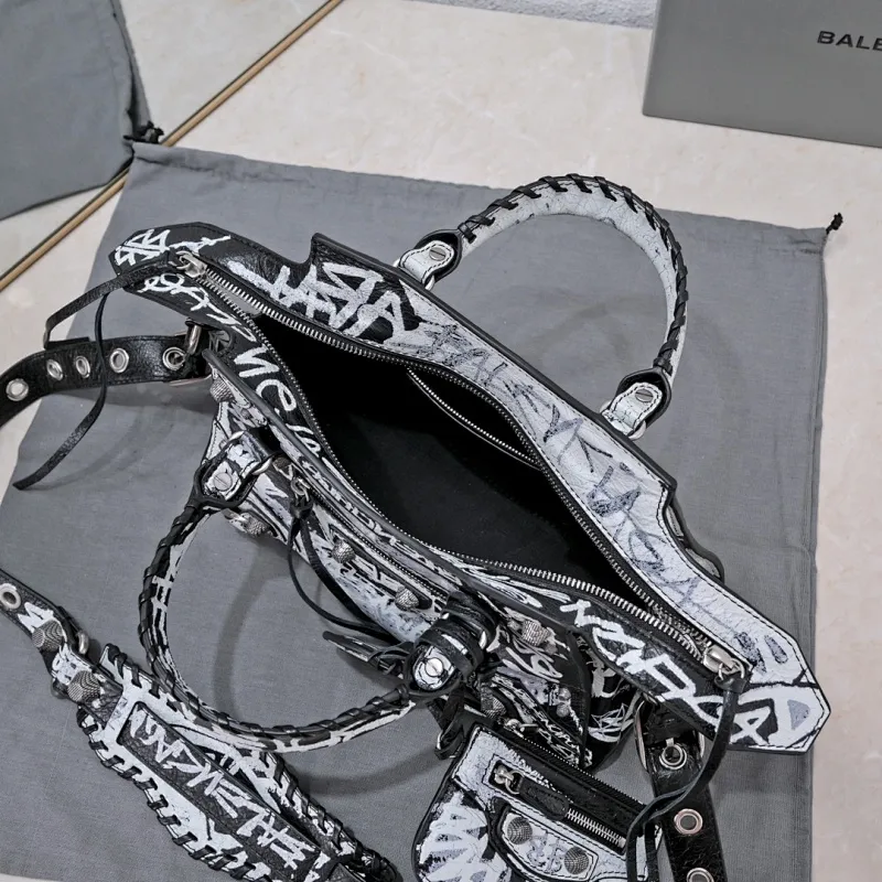 All Categories Balenciaga Women's Bags (Balenciaga) Balenciaga 2613