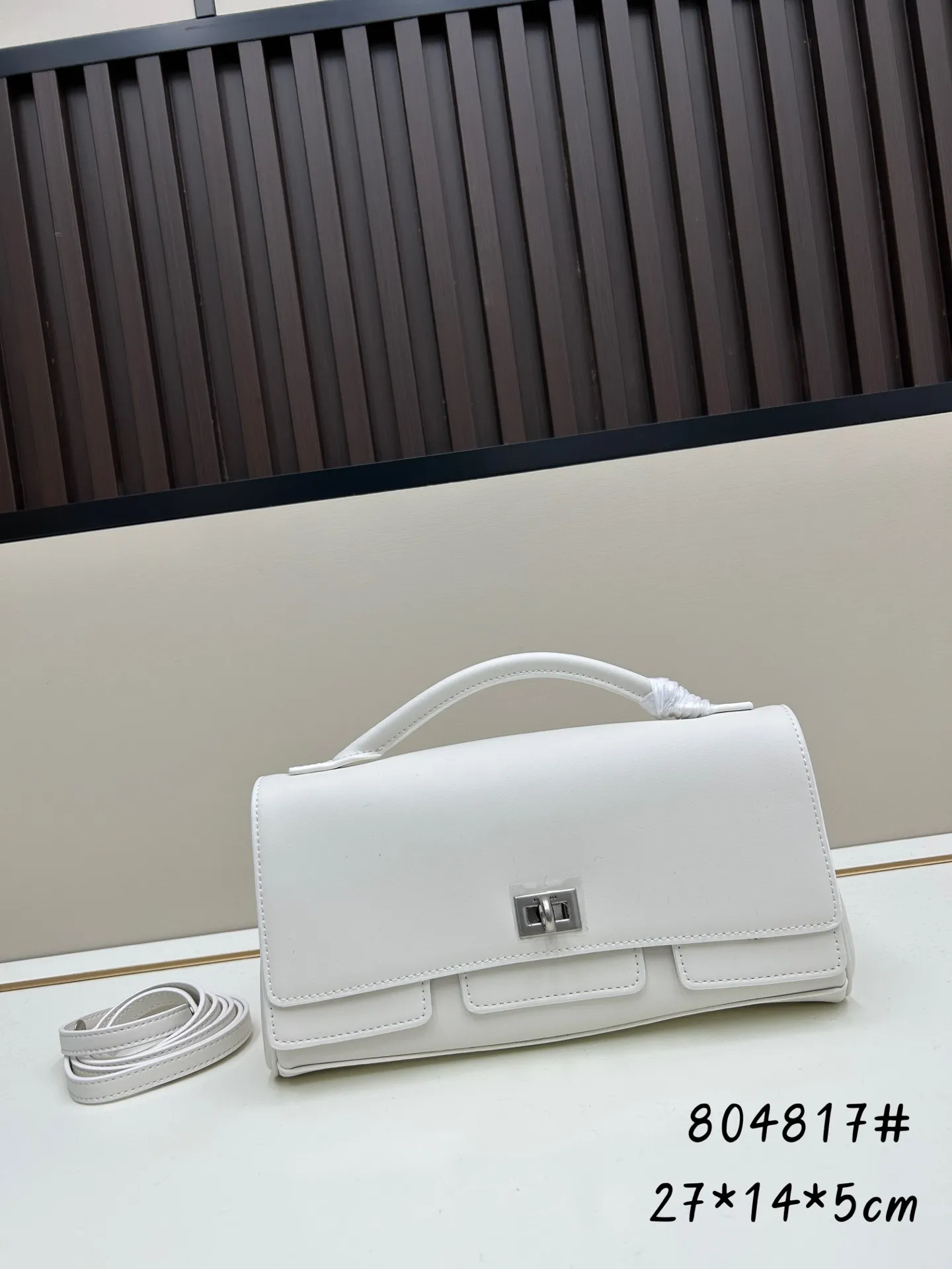 All categories Balenciaga Women's Bags (Balenciaga) Balenciaga 804817